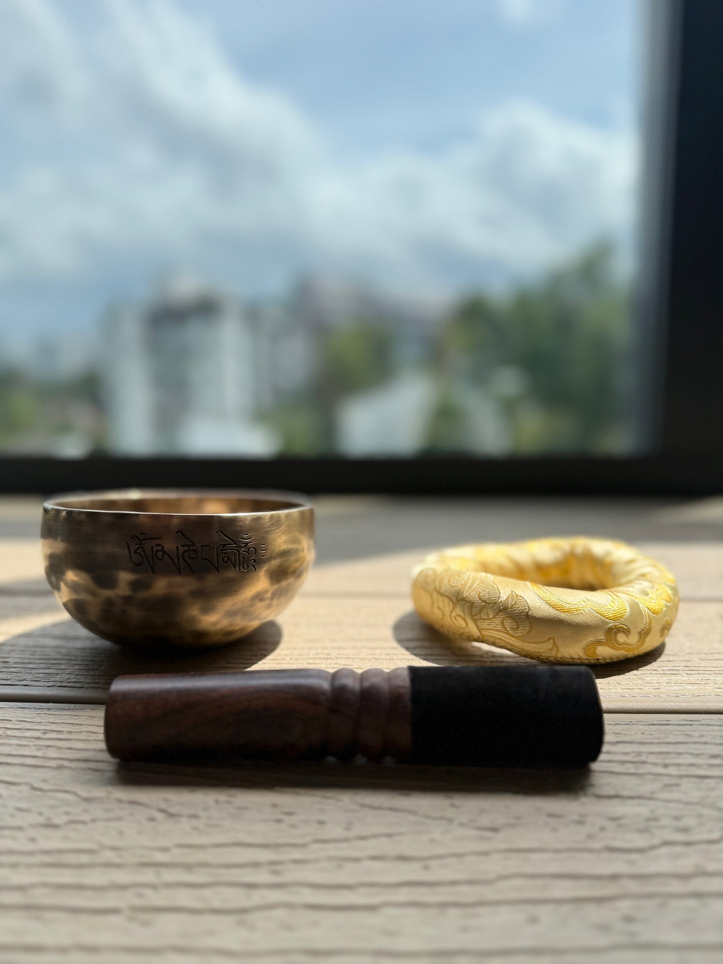 Best Seller Full Moon Mantra Singing Bowl